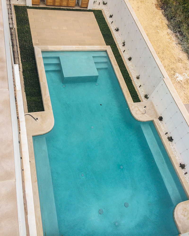 Indiana Limestone Pool Deck and Pool Coping